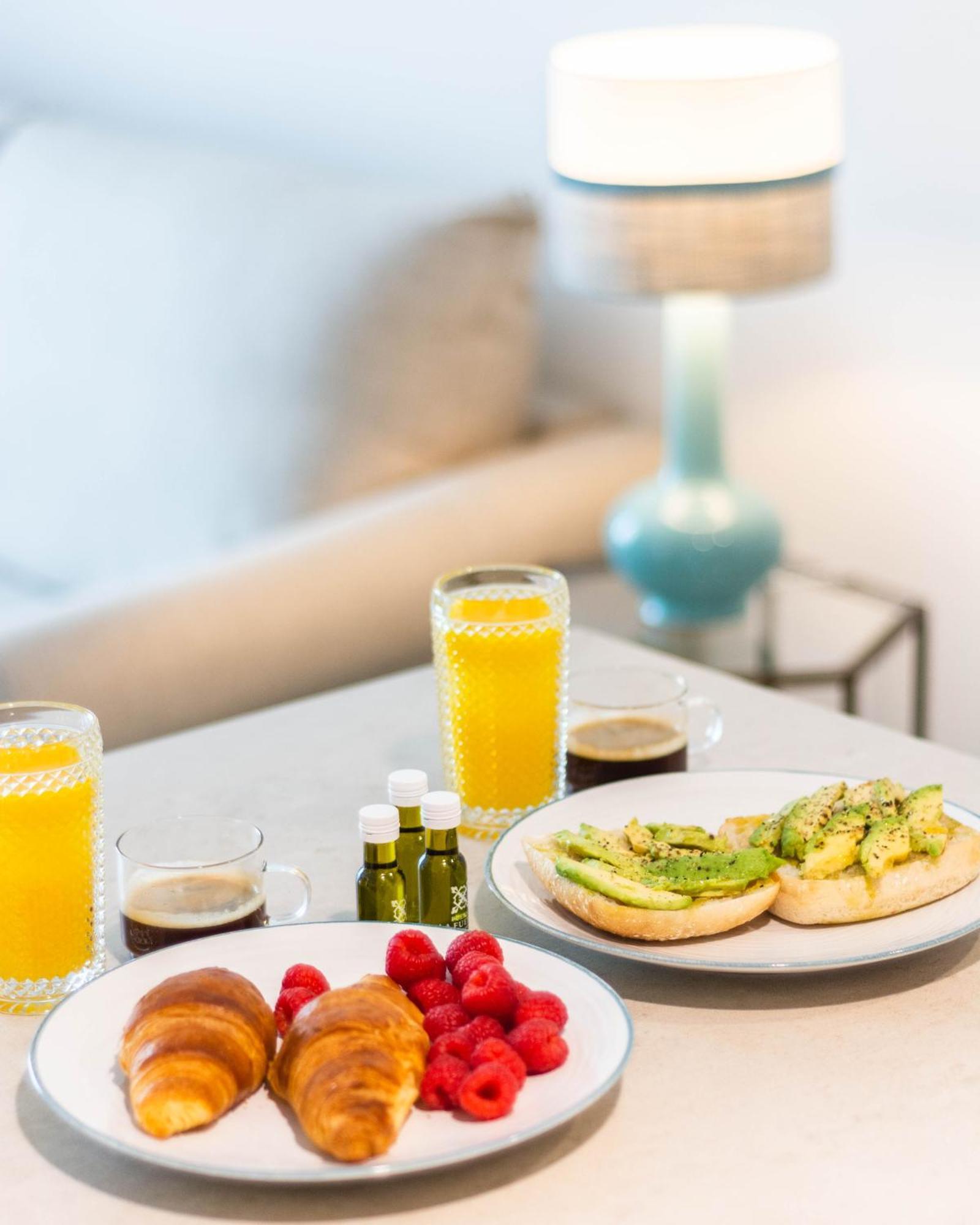 Betis Suites-La Campana Sevilla Buitenkant foto